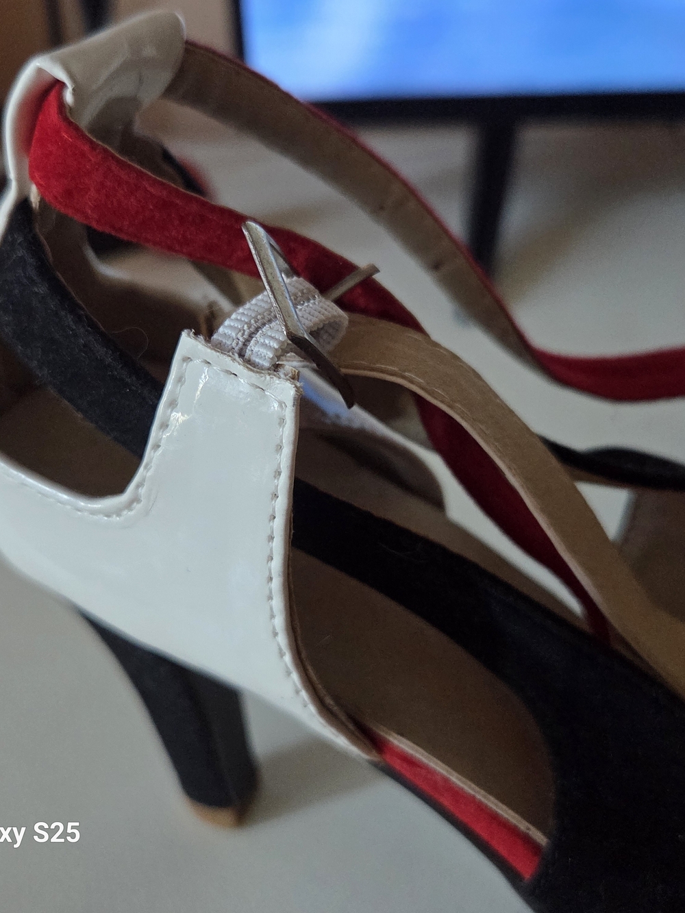 Chic Colorblock Stiletto Open-Toe Sandals w/ Ankle Strap - Size 40 (US 9)